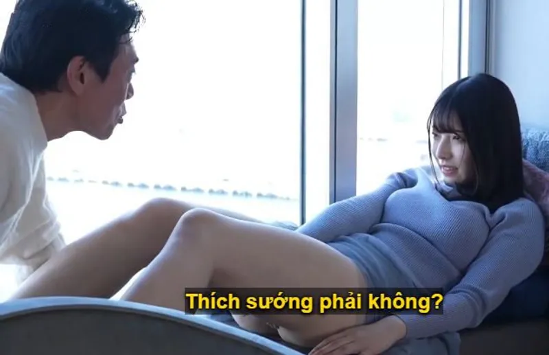 Cuộc chạm trán giữa ông chú với cô diễn viên trẻ mới nổi trong nhà nghỉ.